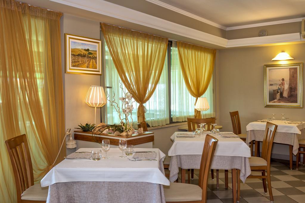 Hotel Siesta Lido di Camaiore Exterior photo